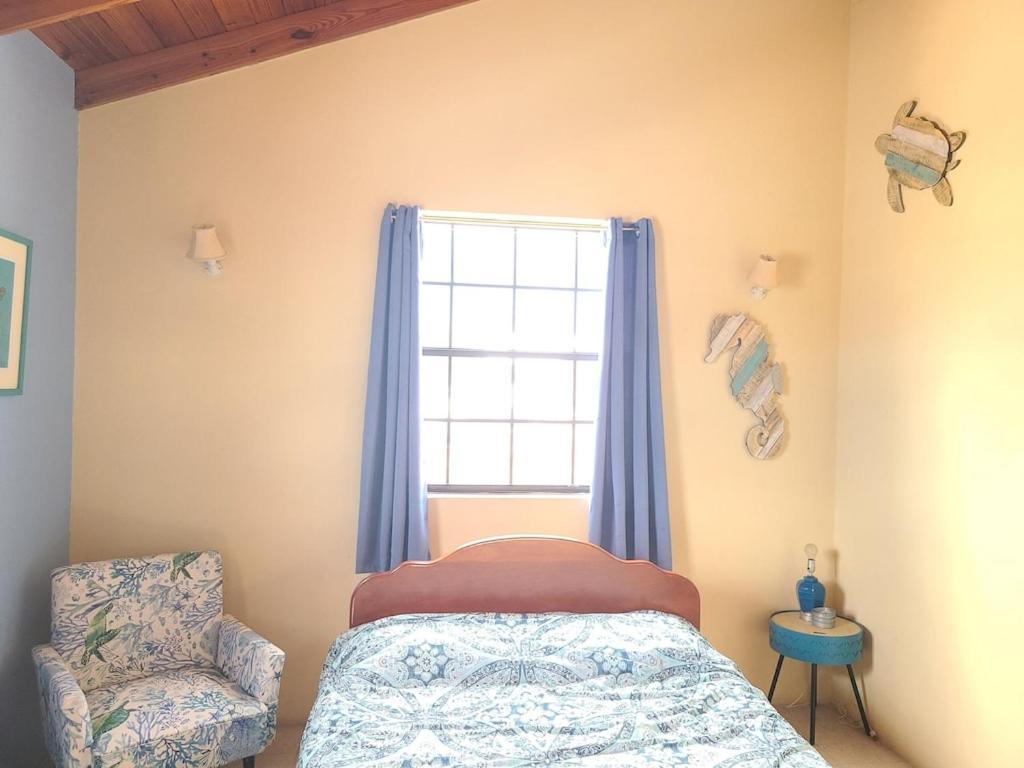 Вилла Donamae 2 Story Barbados House Бриджтаун Экстерьер фото