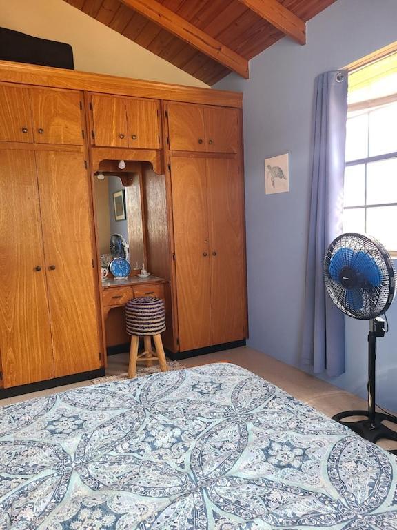 Вилла Donamae 2 Story Barbados House Бриджтаун Экстерьер фото