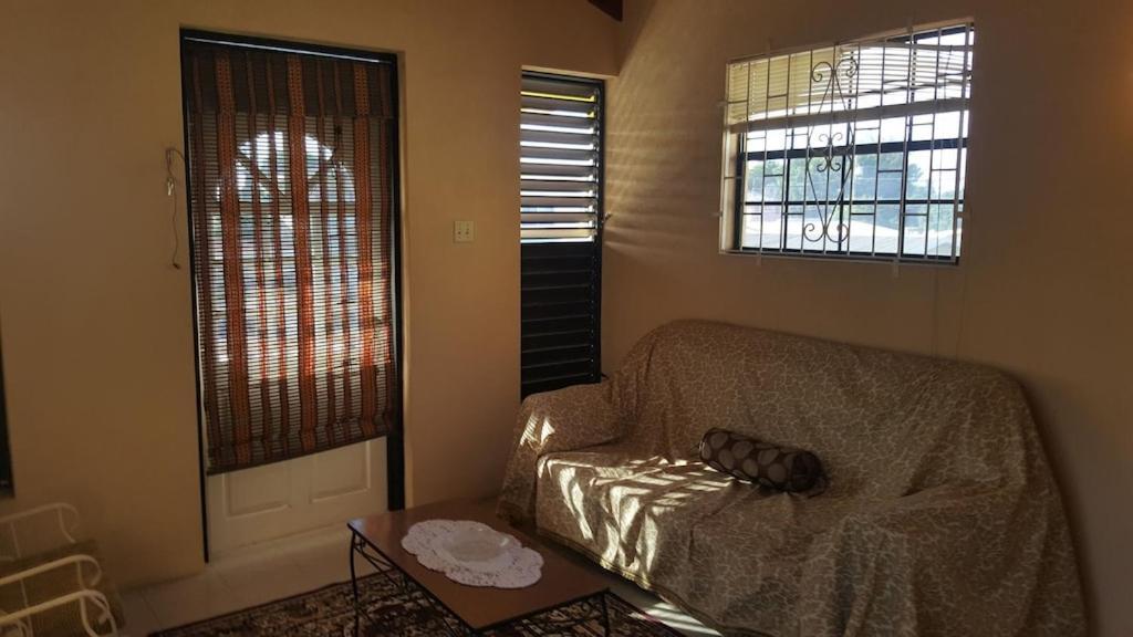 Вилла Donamae 2 Story Barbados House Бриджтаун Экстерьер фото