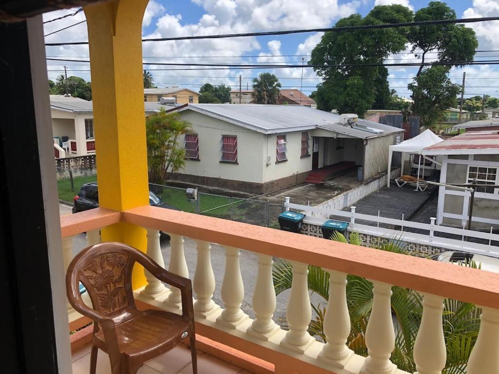Вилла Donamae 2 Story Barbados House Бриджтаун Экстерьер фото